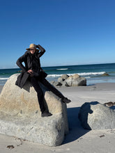 Load image into Gallery viewer, Tasmania Art Retreat 'Landscapes Week 2' 5 Nights 10 - 15 May 2026 $4290