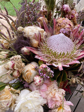 Load image into Gallery viewer, Term 3  - Kiama Art Workshop 5 week term  Fridays 21 July - 18 August 2023
